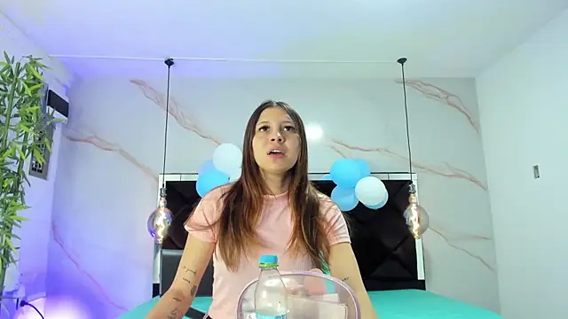 AngelaaCute  online show from September 24, 2025, 12:08 pm