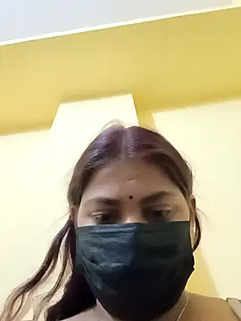 Snapshot of Hotmilfxox chatting on March 6, 2025, 1:24 pm Hotmilfxox online show from March 6, 2025, 1:24 pm