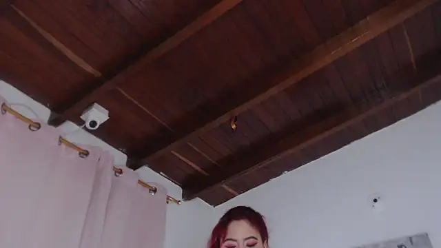 Amara Red online show from June 1, 2026, 11:12 am