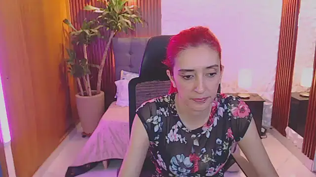 Ruby Your Milf online show from February 26, 2025, 12:38 am