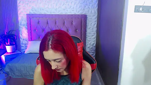 Snapshot of Ruby_Your_Milf chatting on April 30, 2026, 7:20 pm Ruby Your Milf online show from April 30, 2026, 7:20 pm
