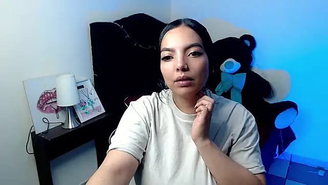 Snapshot of loren_tits24 chatting on July 4, 2026, 10:27 pm loren tits24 online show from July 4, 2026, 10:27 pm