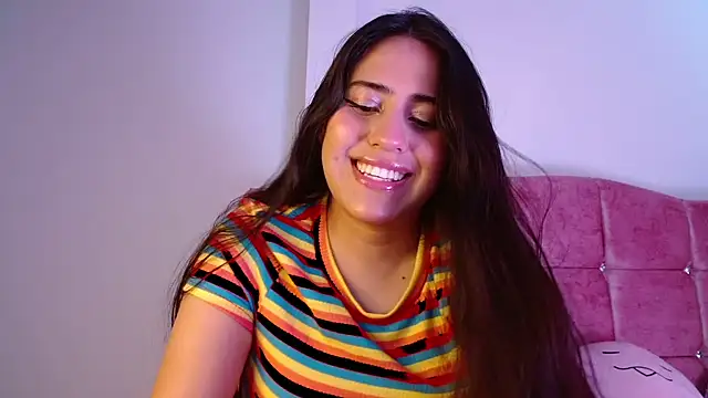 Paris-love online show from December 9, 2024, 5:07 am