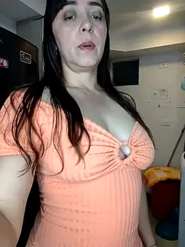 Snapshot of natalie_cowens chatting on February 16, 2026, 11:23 pm natalie cowens online show from February 16, 2026, 11:23 pm