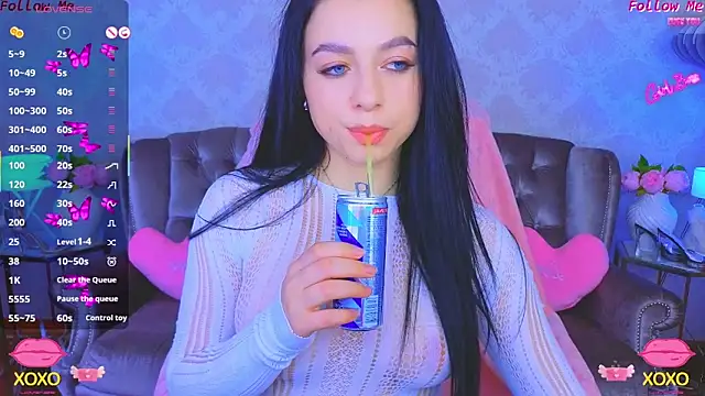 KitnissKiss online show from February 15, 2026, 8:05 pm