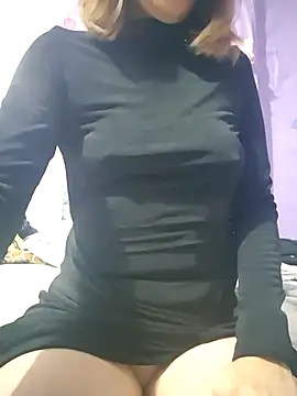 Snapshot of Lunababymylove chatting on January 17, 2026, 3:00 am Lunababymylove online show from January 17, 2026, 3:00 am