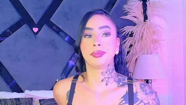 Snapshot of GiahDaniels chatting on June 26, 2026, 5:06 pm GiahDaniels online show from June 26, 2026, 5:06 pm