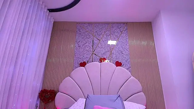 nata luna online show from February 21, 2026, 7:15 pm