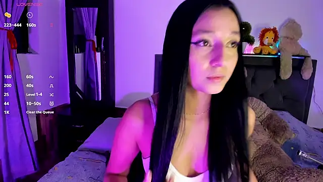 Snapshot of Alana_777 chatting on November 21, 2025, 5:39 am Alana 777 online show from November 21, 2025, 5:39 am