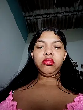 Snapshot of DIORA_Latina chatting on December 17, 2025, 11:38 am DIORA Latina online show from December 17, 2025, 11:38 am