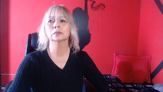 KLOE PIELL online show from June 16, 2026, 4:53 pm