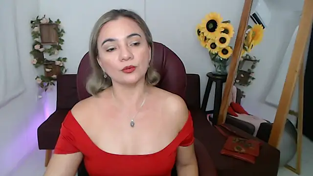 Ghada milf online show from June 3, 2026, 11:43 pm