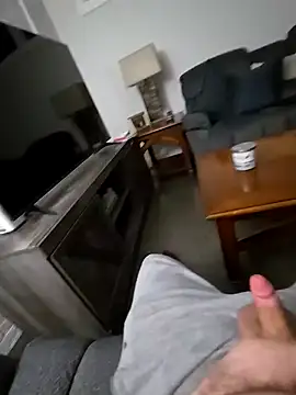 Snapshot of Hairybear434 chatting on March 20, 2025, 5:46 am Hairybear434 online show from March 20, 2025, 5:46 am