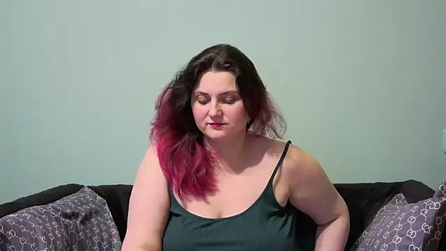 Cute Carla online show from February 2, 2025, 5:26 pm