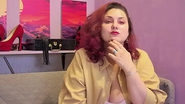 Cute Carla online show from September 28, 2025, 2:44 pm