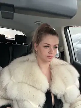 Love Bri online show from January 22, 2025, 12:38 pm