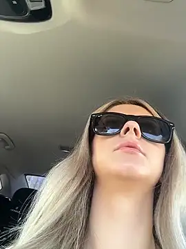 Love Bri online show from March 13, 2026, 9:49 am