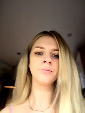 Love Bri online show from April 15, 2026, 12:12 pm