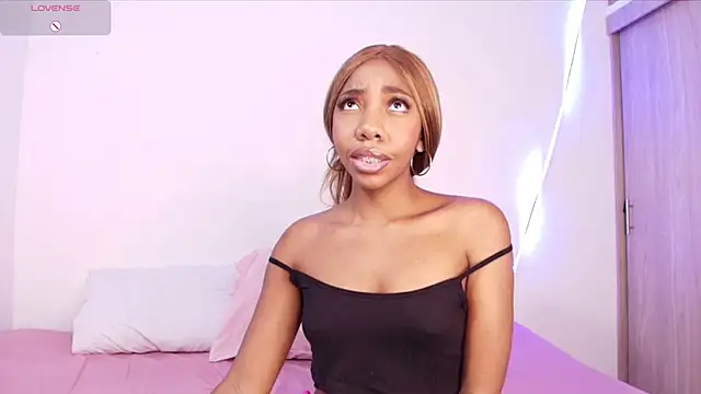 Snapshot of Meganbarko1 chatting on February 26, 2025, 5:42 am Meganbarko1 online show from February 26, 2025, 5:42 am