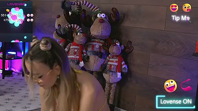 KylieJoyce online show from December 31, 2024, 3:34 am