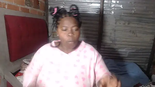 jjannakinky online show from February 7, 2025, 8:22 am