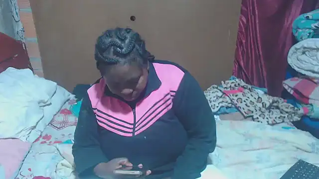 jjannakinky online show from October 24, 2025, 1:57 am