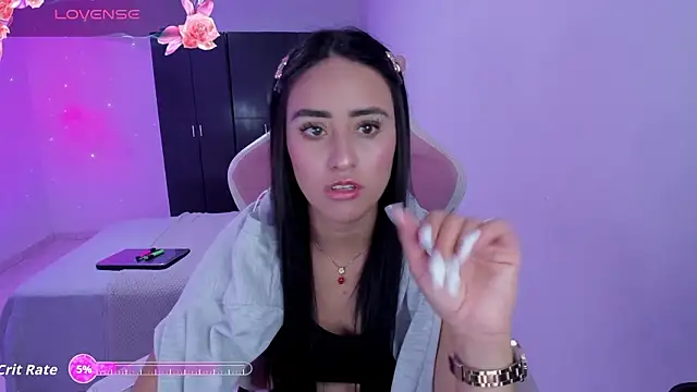 Snapshot of Tinylottie chatting on February 18, 2026, 2:18 am Tinylottie online show from February 18, 2026, 2:18 am