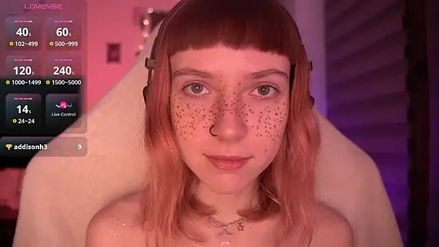 juliapie online show from December 16, 2024, 2:57 am