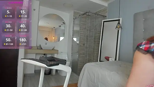 Snapshot of Brenda_Storm chatting on December 23, 2025, 4:10 am Brenda Storm online show from December 23, 2025, 4:10 am