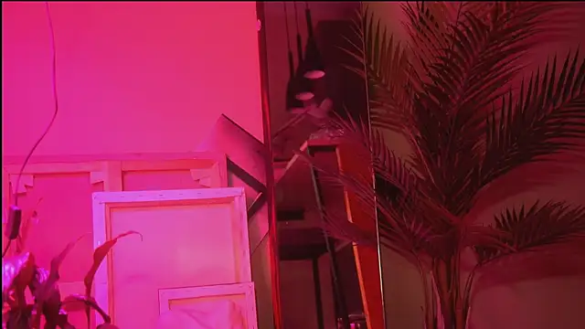 Snapshot of Arianna_Richi chatting on September 24, 2025, 5:55 am Arianna Richi online show from September 24, 2025, 5:55 am