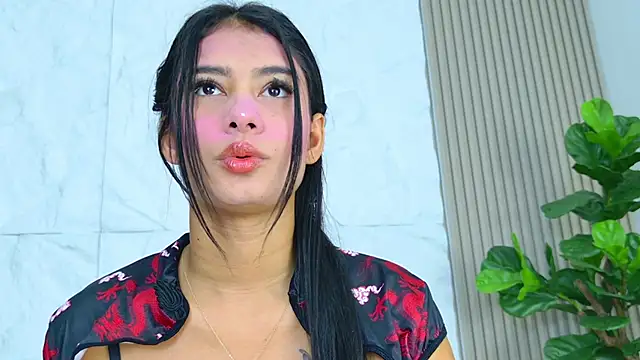 Snapshot of LaurenRodriiguez chatting on March 26, 2026, 12:11 pm LaurenRodriiguez online show from March 26, 2026, 12:11 pm