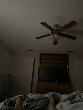 Jualo100 online show from October 10, 2025, 2:43 am