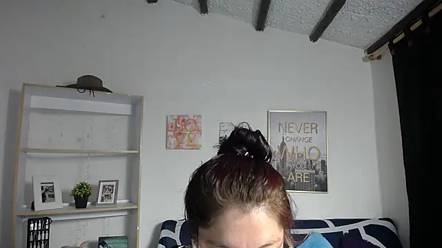 Snapshot of Sian__1 chatting on January 15, 2025, 7:12 pm Sian 1 online show from January 15, 2025, 7:12 pm