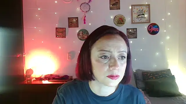 catalinamommyx online show from July 28, 2026, 1:12 am