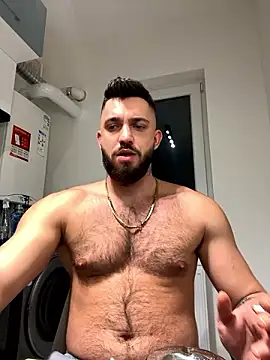 LoveIsBlind  online show from December 6, 2024, 11:03 pm