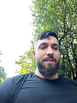 LoveIsBlind  online show from September 9, 2025, 6:13 am