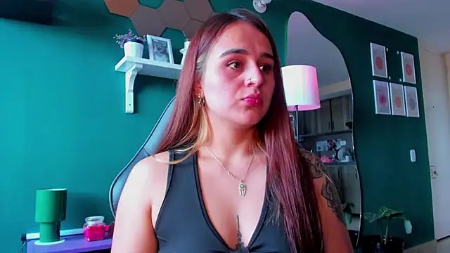 evy orange1 online show from May 15, 2026, 6:04 pm