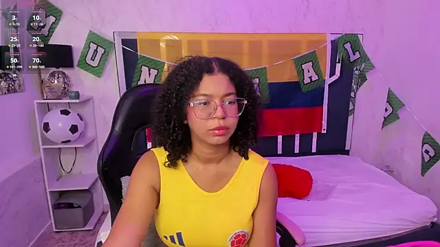 MilaHall  online show from June 18, 2026, 4:13 am