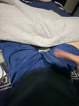 Snapshot of josle24 chatting on March 6, 2025, 4:52 am josle24 online show from March 6, 2025, 4:52 am