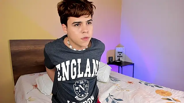 justinbiler online show from December 23, 2024, 9:38 am