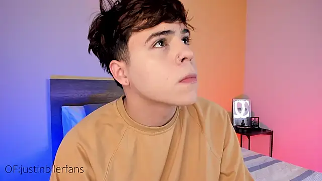 justinbiler online show from February 17, 2025, 12:38 pm