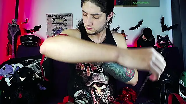 blckwolf 6 online show from October 11, 2025, 5:22 pm