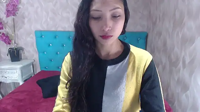 Snapshot of MadelineDoll chatting on March 2, 2025, 1:16 pm MadelineDoll online show from March 2, 2025, 1:16 pm