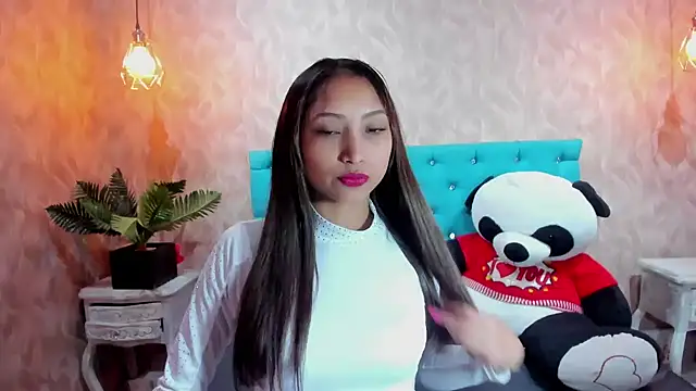 Snapshot of MadelineDoll chatting on February 21, 2026, 2:18 pm MadelineDoll online show from February 21, 2026, 2:18 pm