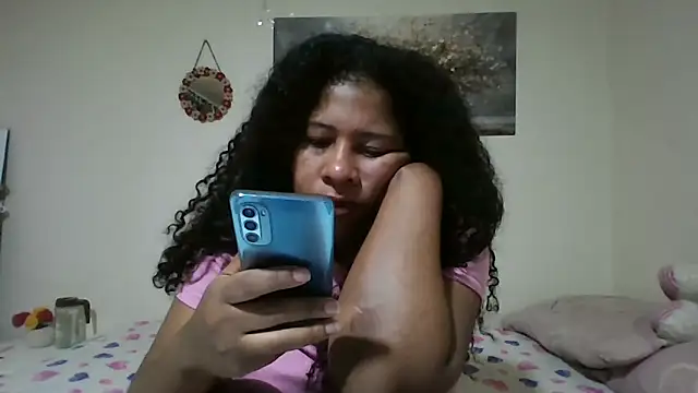 Ivon-09 online show from May 24, 2026, 12:32 pm