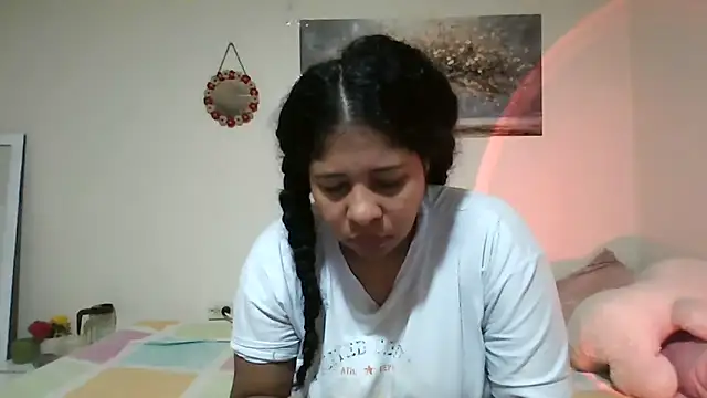 Ivon-09 online show from May 29, 2026, 12:14 pm
