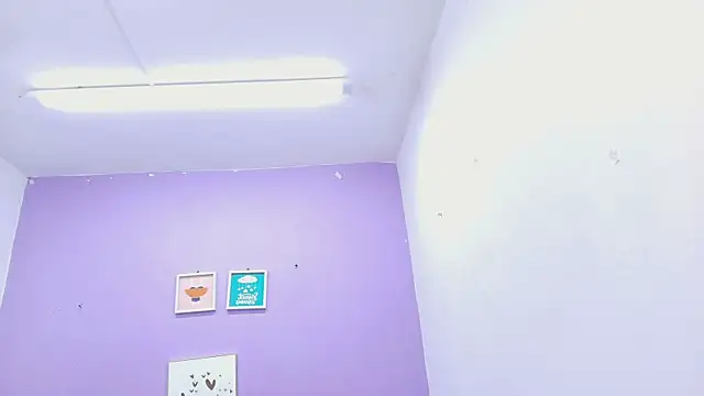 veronica sinner  online show from March 15, 2025, 12:02 pm