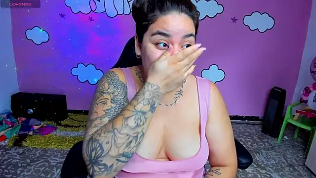 Sharon hils online show from April 16, 2026, 1:12 pm