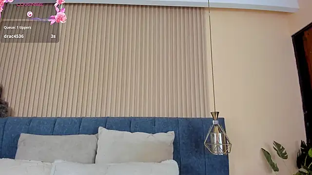 kathecute   online show from October 1, 2025, 1:33 am