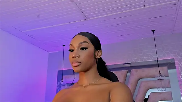 ChaynnaCooper online show from December 15, 2024, 12:07 am